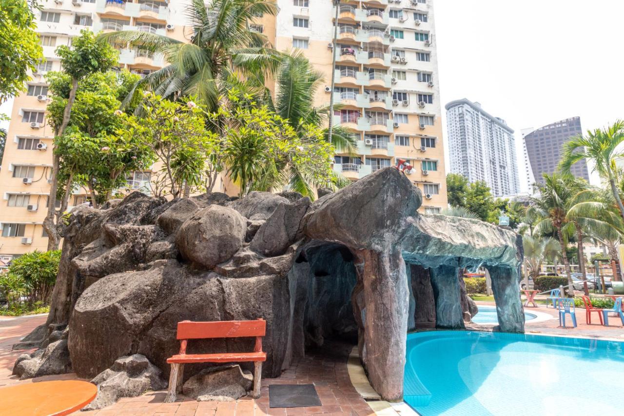 Condo At Melaka Raya By Idealhub エクステリア 写真